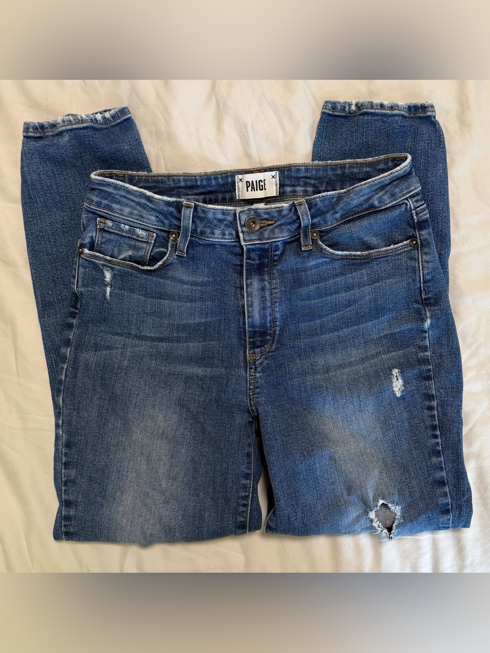 PAIGE Distressed Skinny Jeans Women’s Size 28 Medium Wash Stretch Denim
